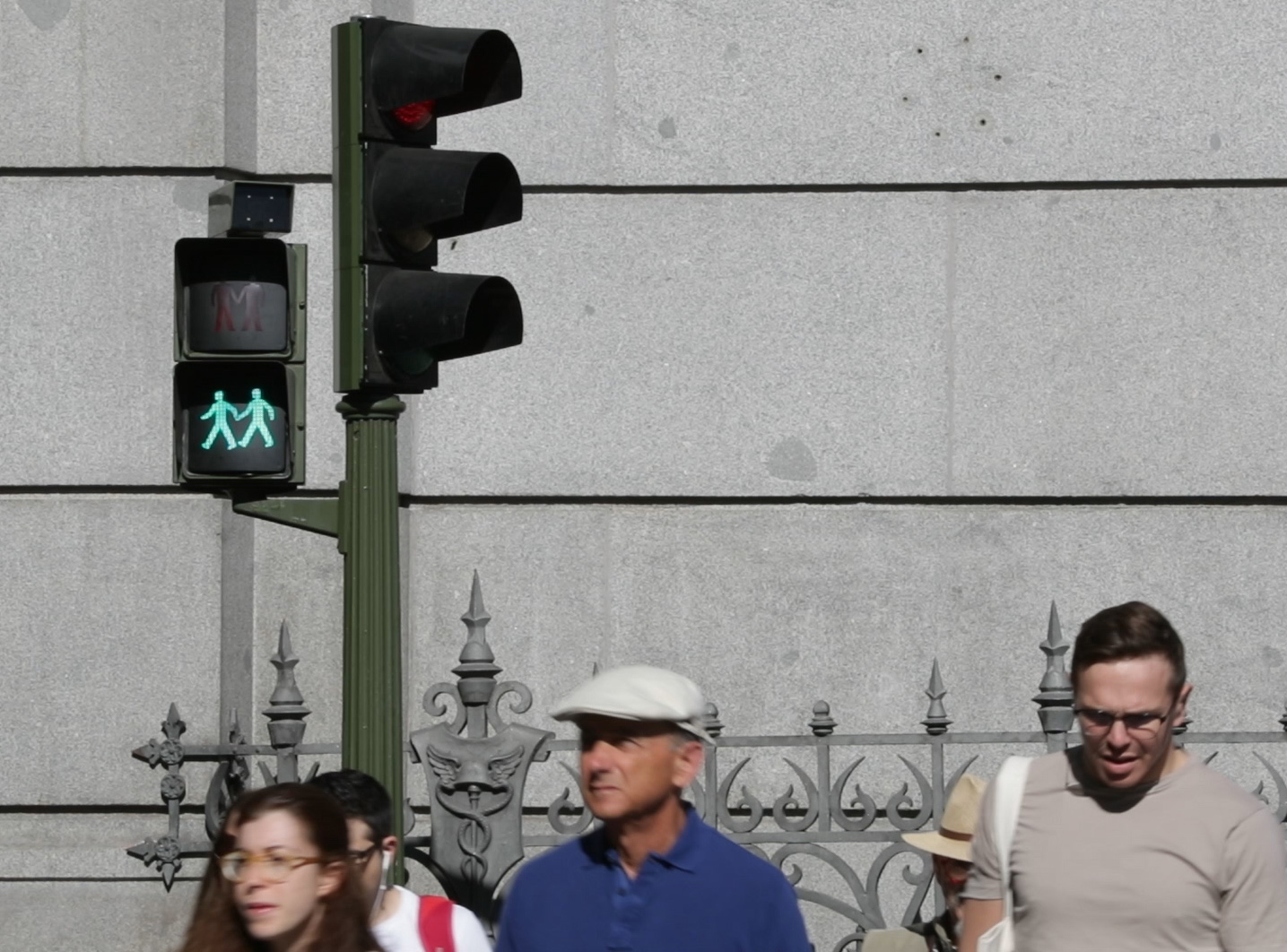 Instalación de semáforos inclusivos